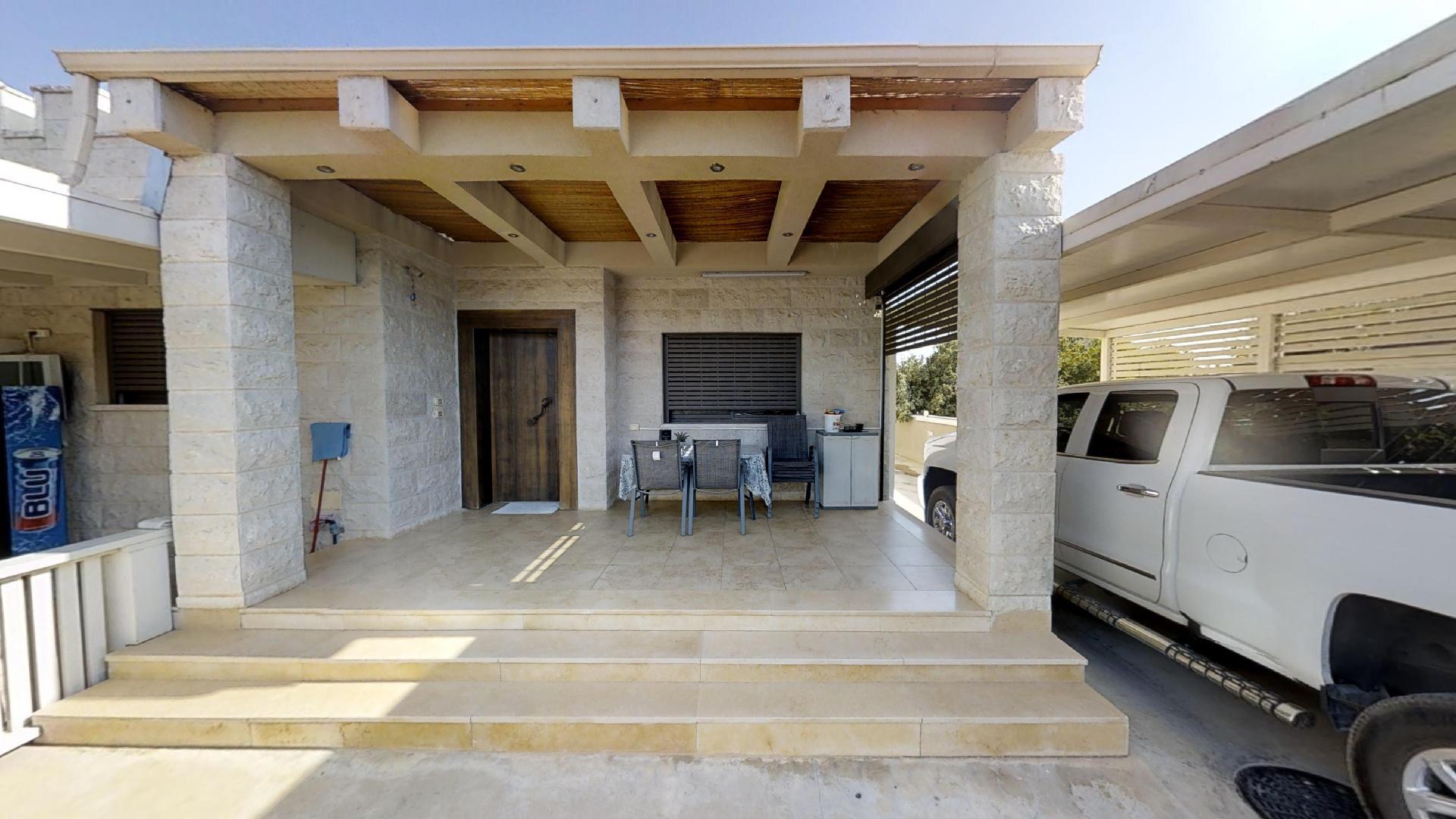 בית קרקע 5 חדרים - מפלס אחד. 140 מ בית קרקע 5 חדרים - מפלס אחד. 140 מ